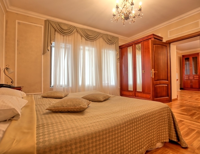 2-местное 2-комн. люкс - Гостиница «Рица» Сухум