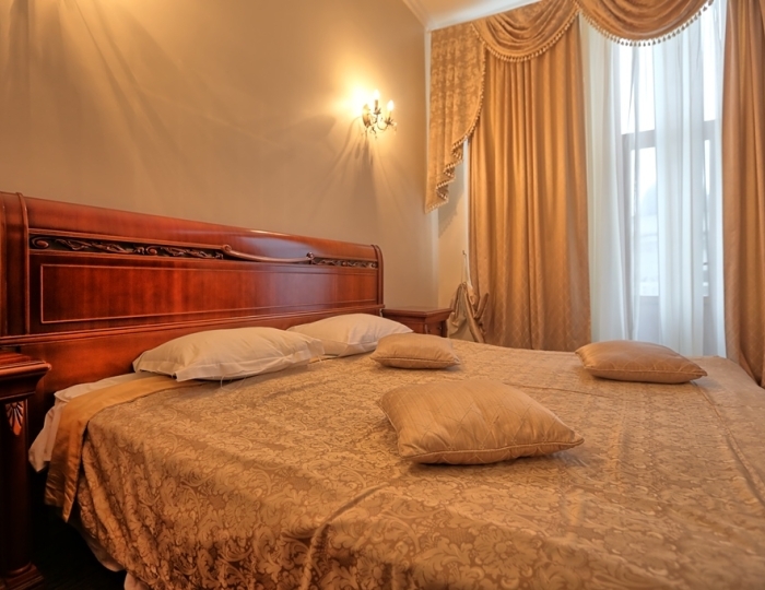 2-местное 2-комн. люкс малый - Гостиница «Рица» Сухум